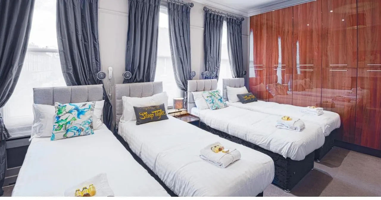 The Gillygate Gathering - City Centre - Sleeps Up To 18 York Apartamento