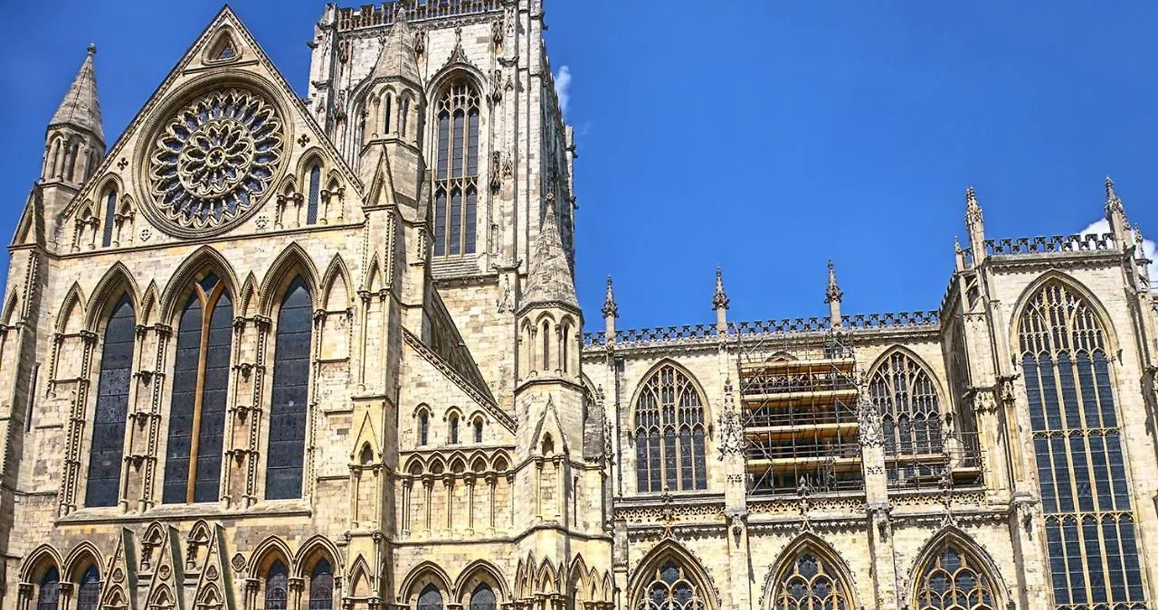 Apartamento The Gillygate Gathering - City Centre - Sleeps Up To 18 York